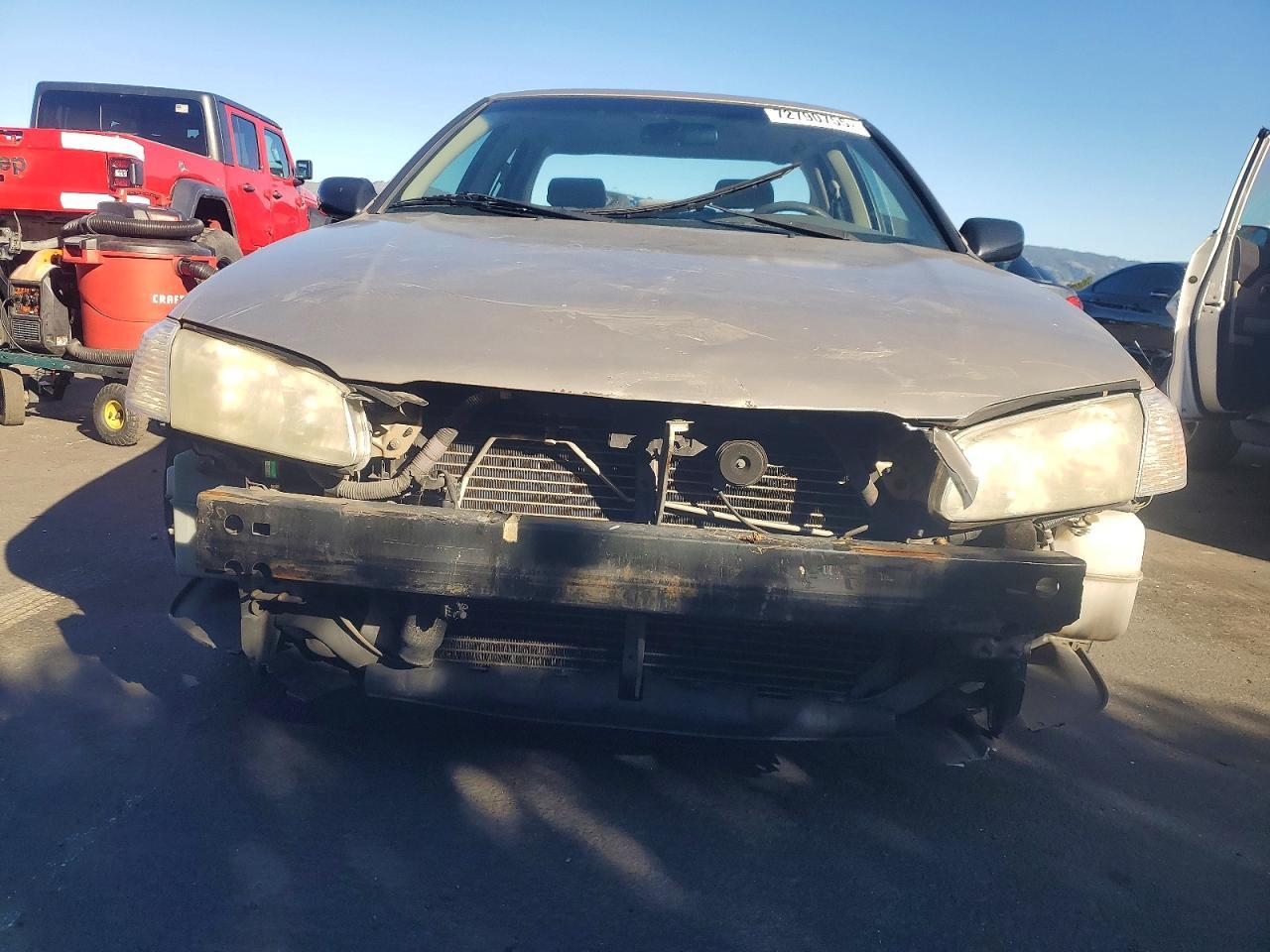 2000 Toyota Camry Le - Фото 5
