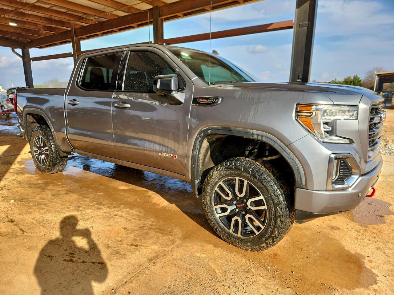 2019 GMC Sierra K1500 At4 - Image 4