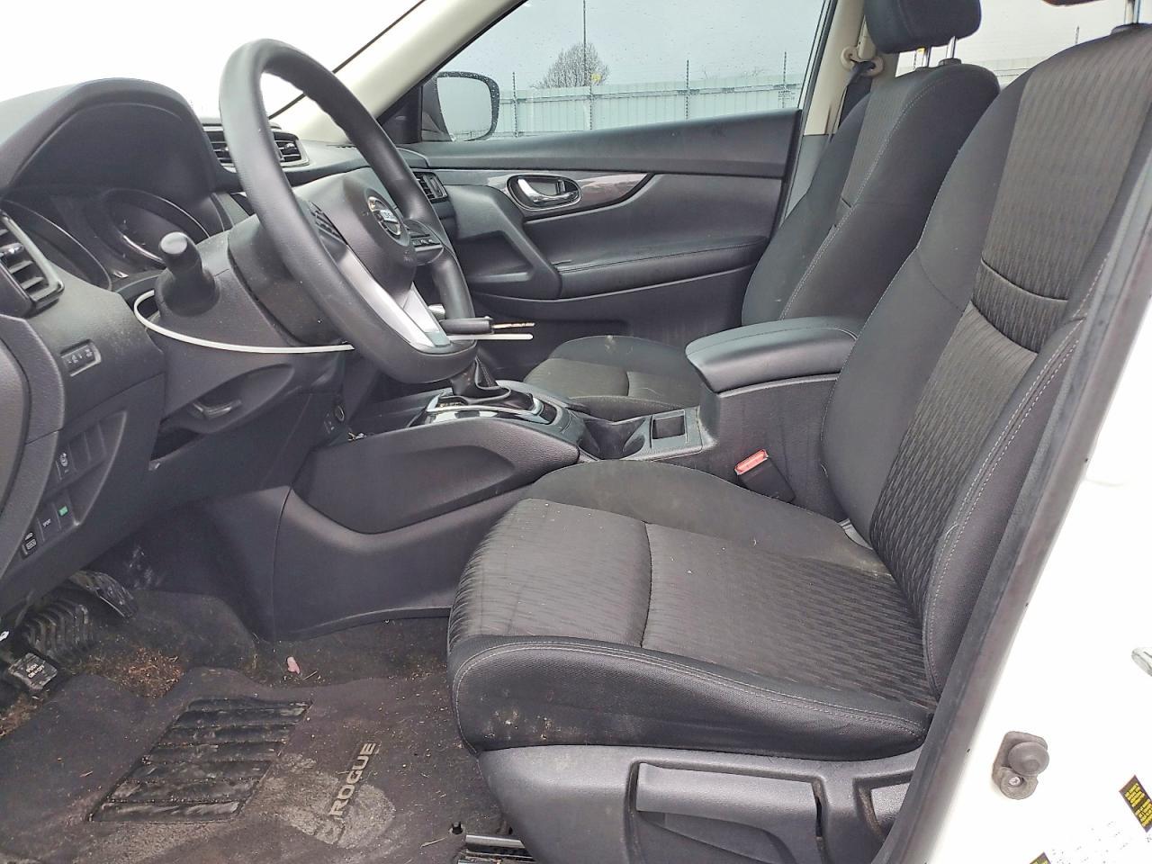 2017 Nissan Rogue S - Image 7