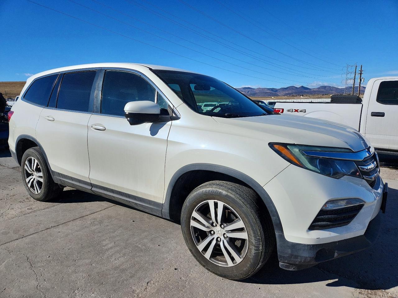2018 Honda Pilot Ex - Image 4