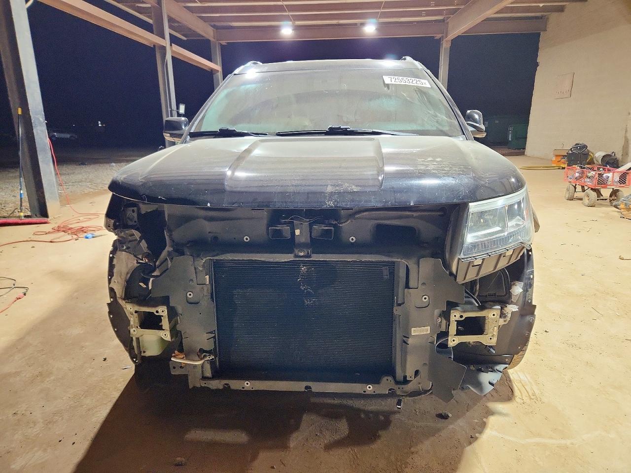 2016 Ford Explorer Limited - Image 5