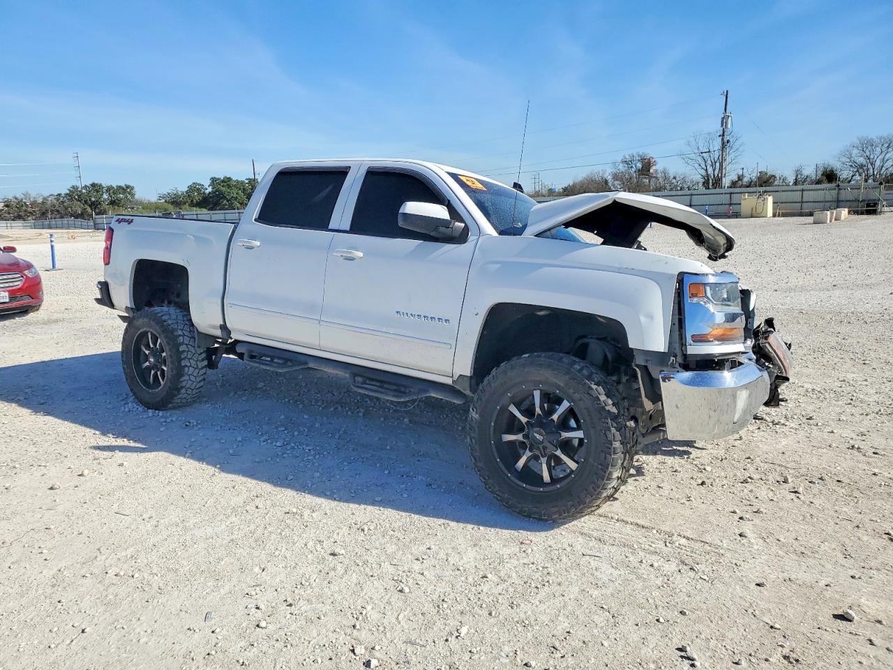 2018 Chevrolet Silverado K1500 Lt - Image 4
