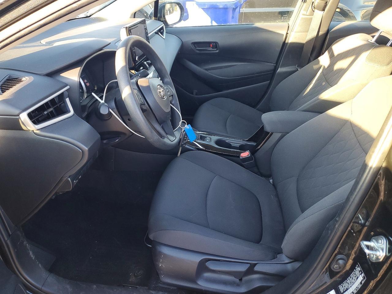 2022 Toyota Corolla Le - Фото 7