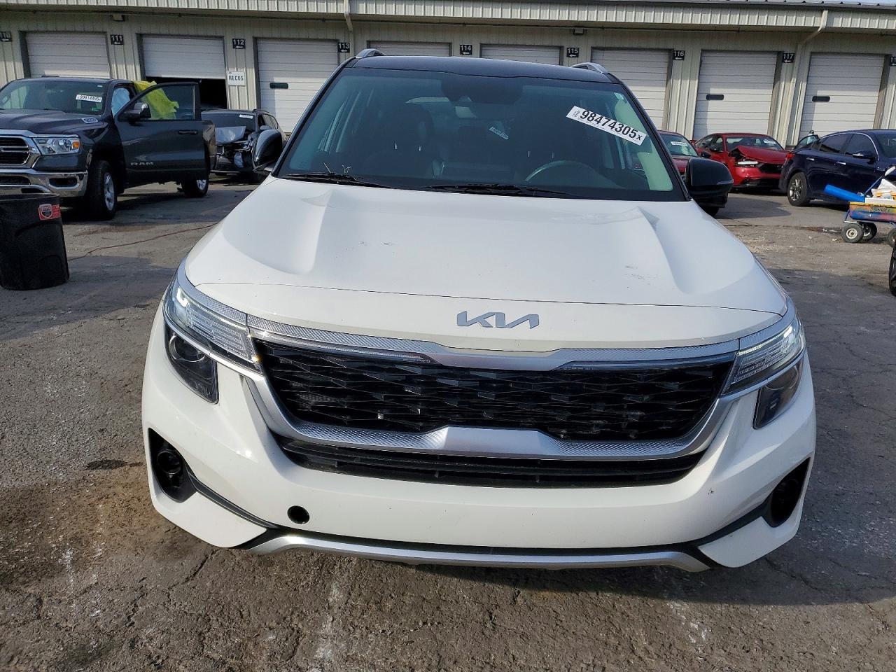 2023 Kia Seltos S - Фото 5