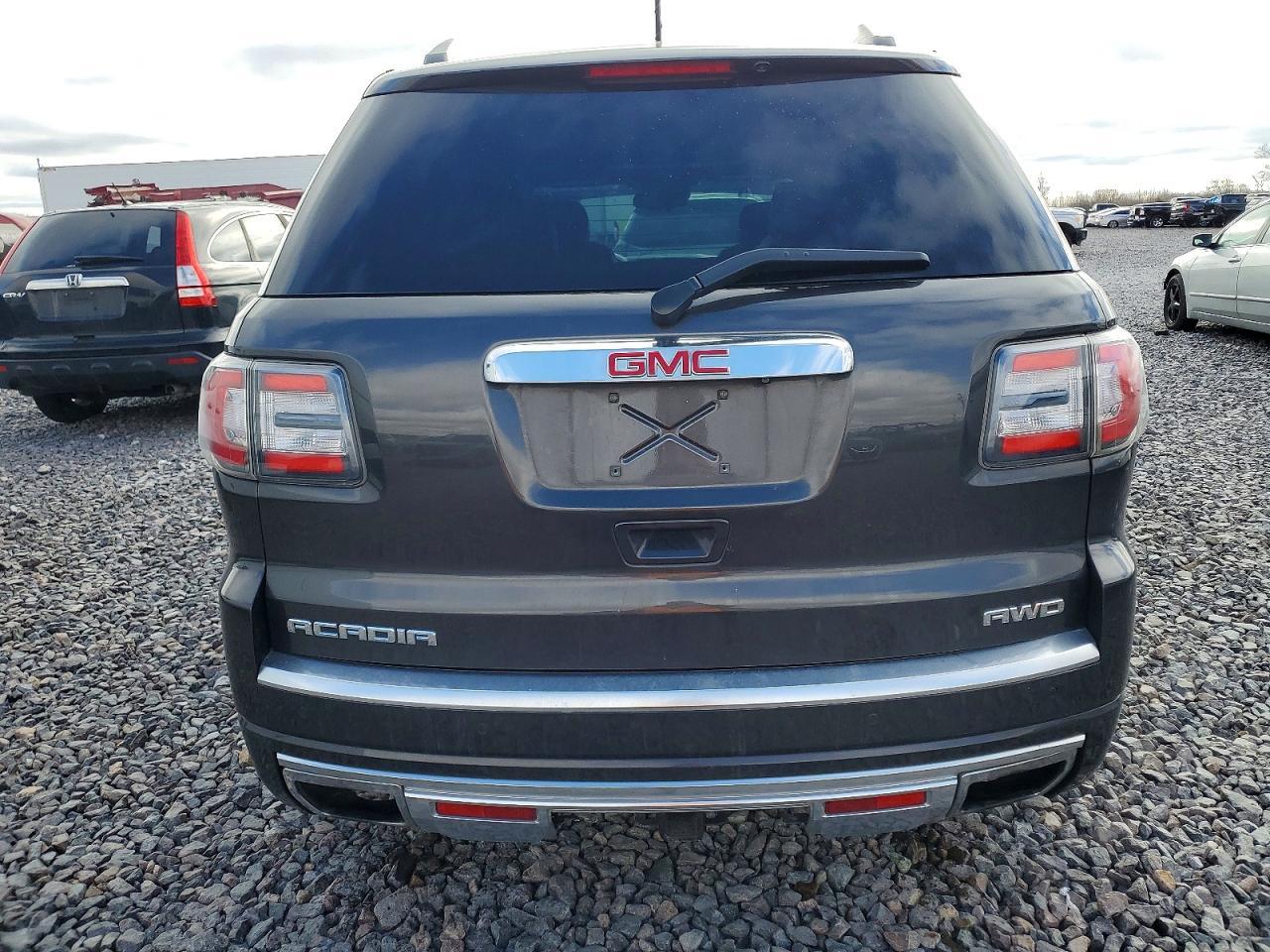 2015 GMC Acadia Denali - Image 6
