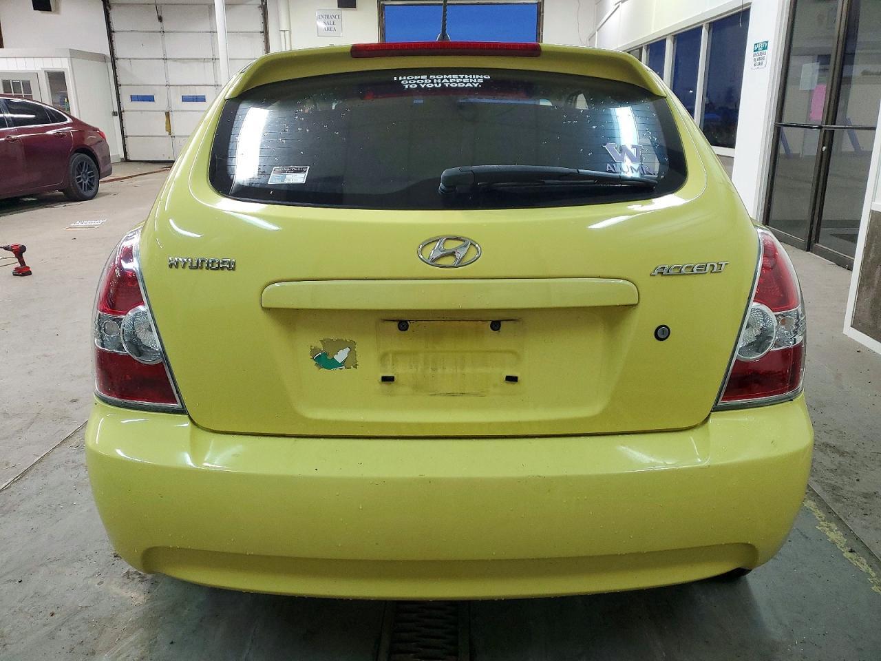 2010 Hyundai Accent Blue - Фото 6