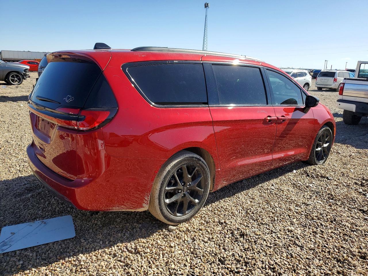 2024 Chrysler Pacifica Touring L - Фото 3