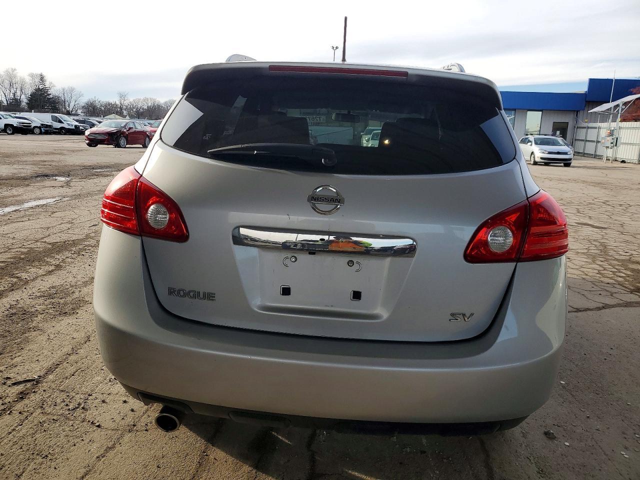 2012 Nissan Rogue S - Фото 6