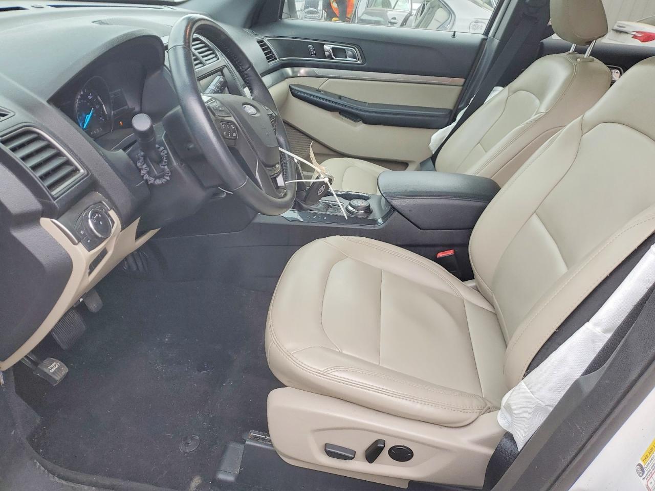 2019 Ford Explorer Xlt - Фото 7