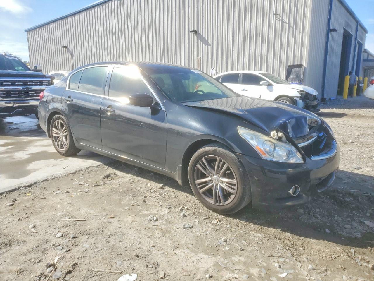 2013 Infiniti G37 Base - Фото 4
