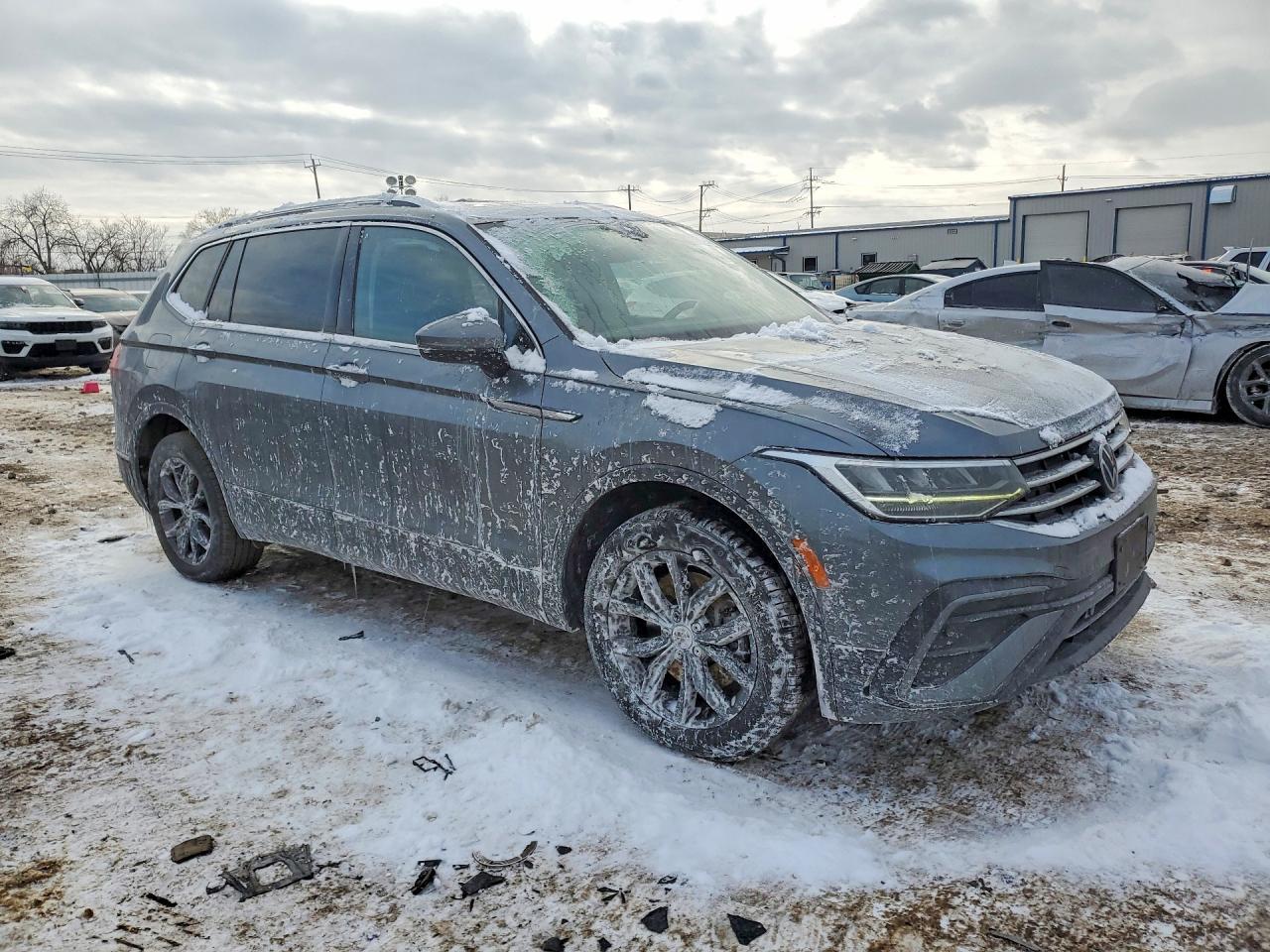 2023 Volkswagen Tiguan Se - Фото 4