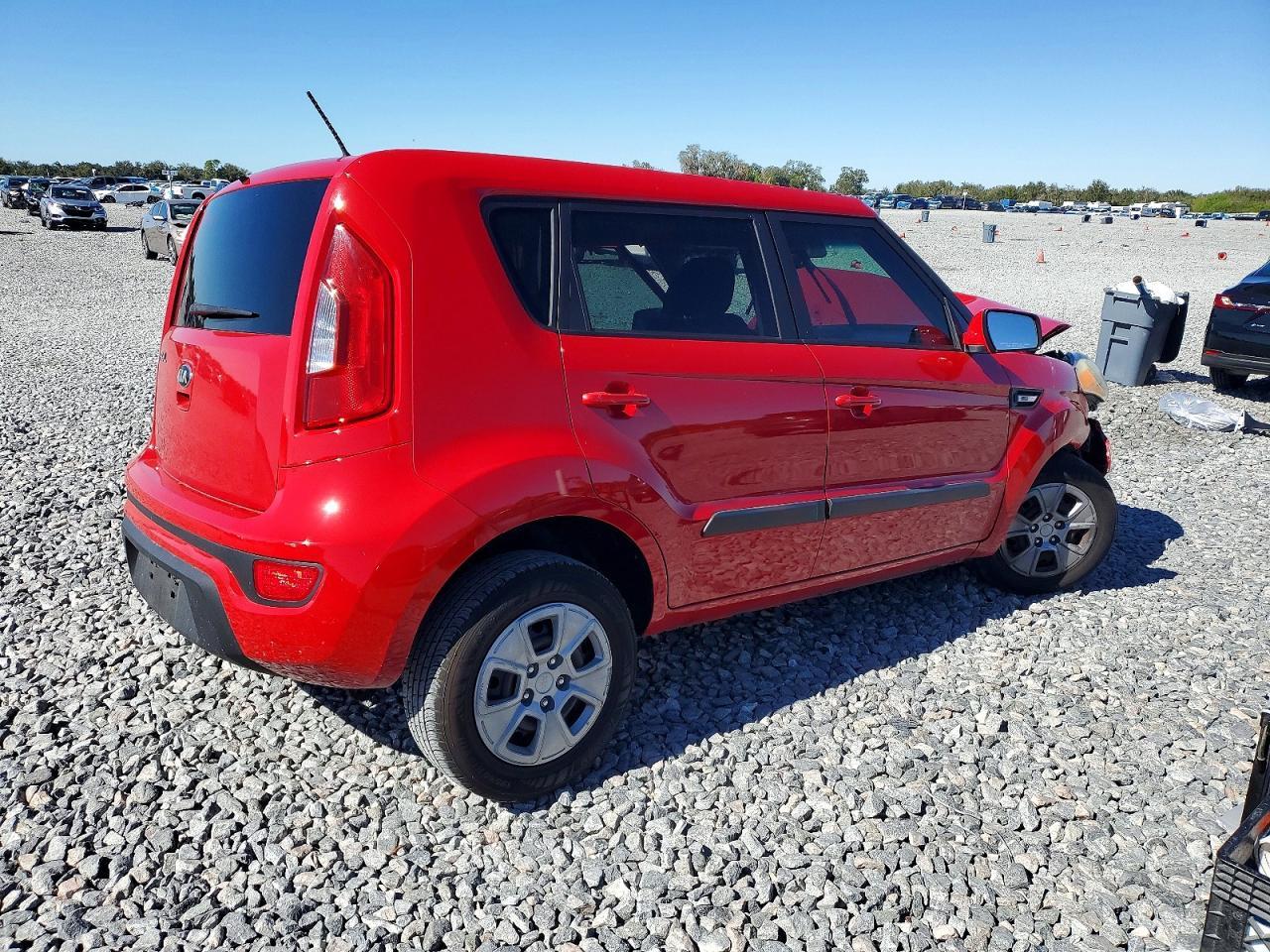 2013 Kia Soul - Image 3