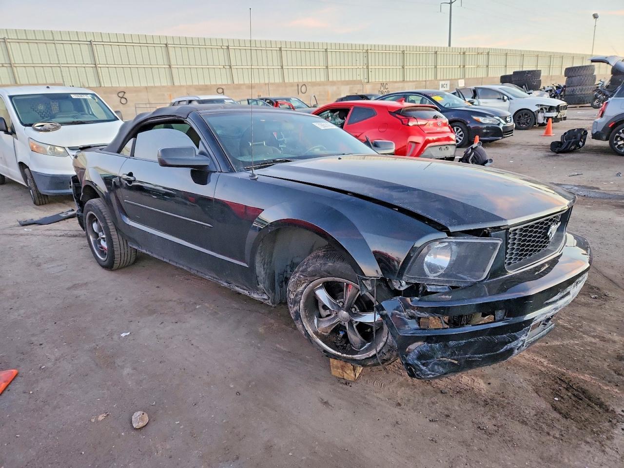 2007 Ford Mustang - Фото 4