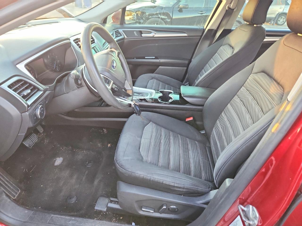 2016 Ford Fusion Se - Фото 7
