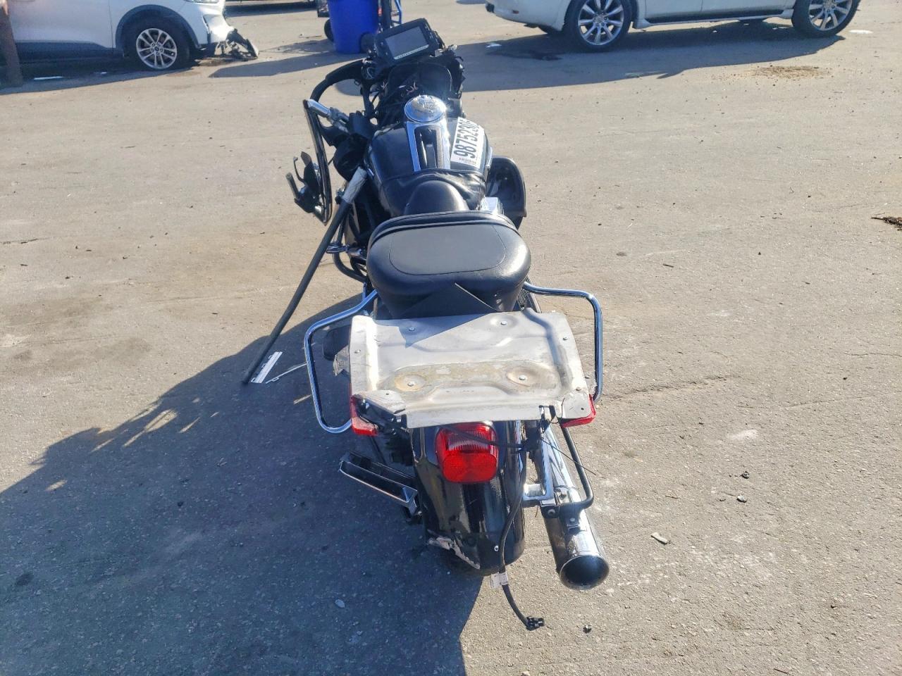 2018 Harley-Davidson Fltru - Image 4