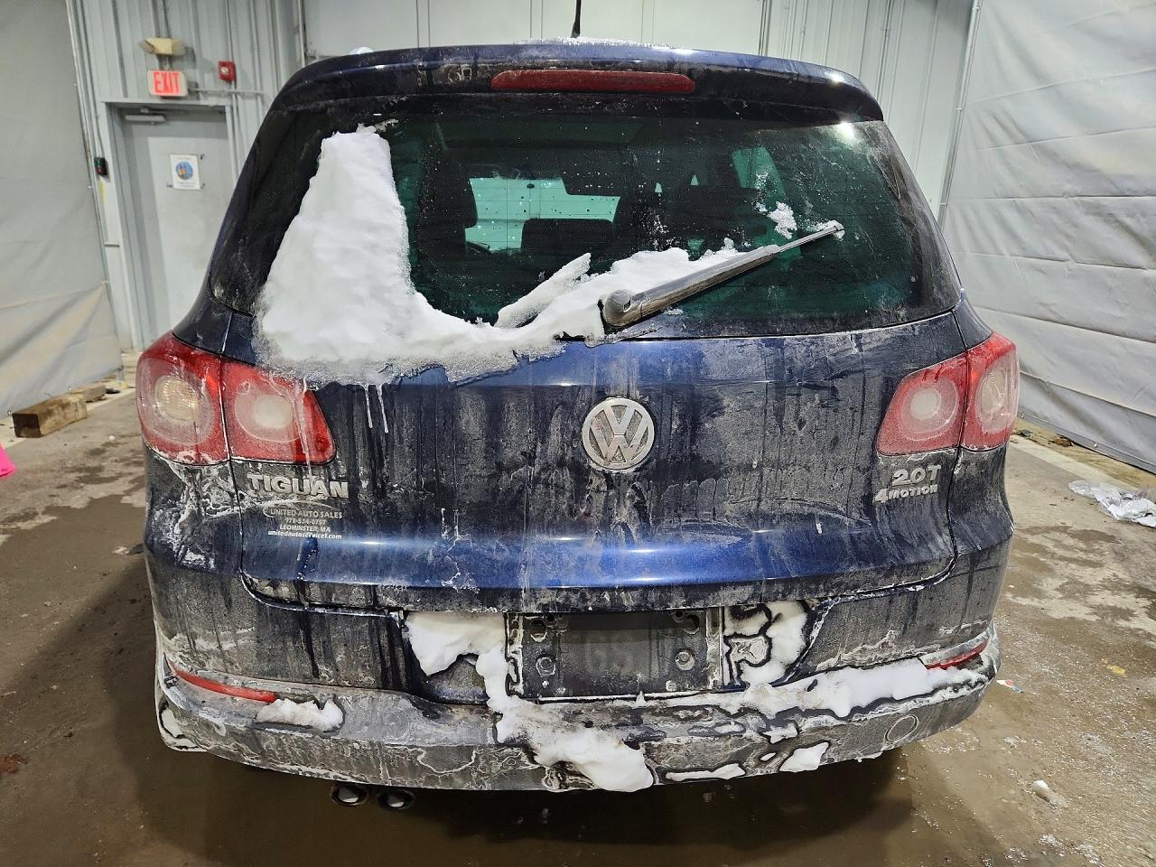 2011 Volkswagen Tiguan S - Фото 6