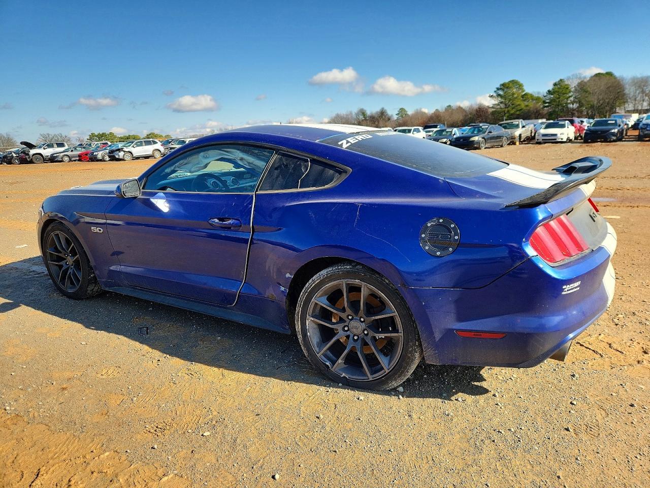 2015 Ford Mustang Gt - Фото 2