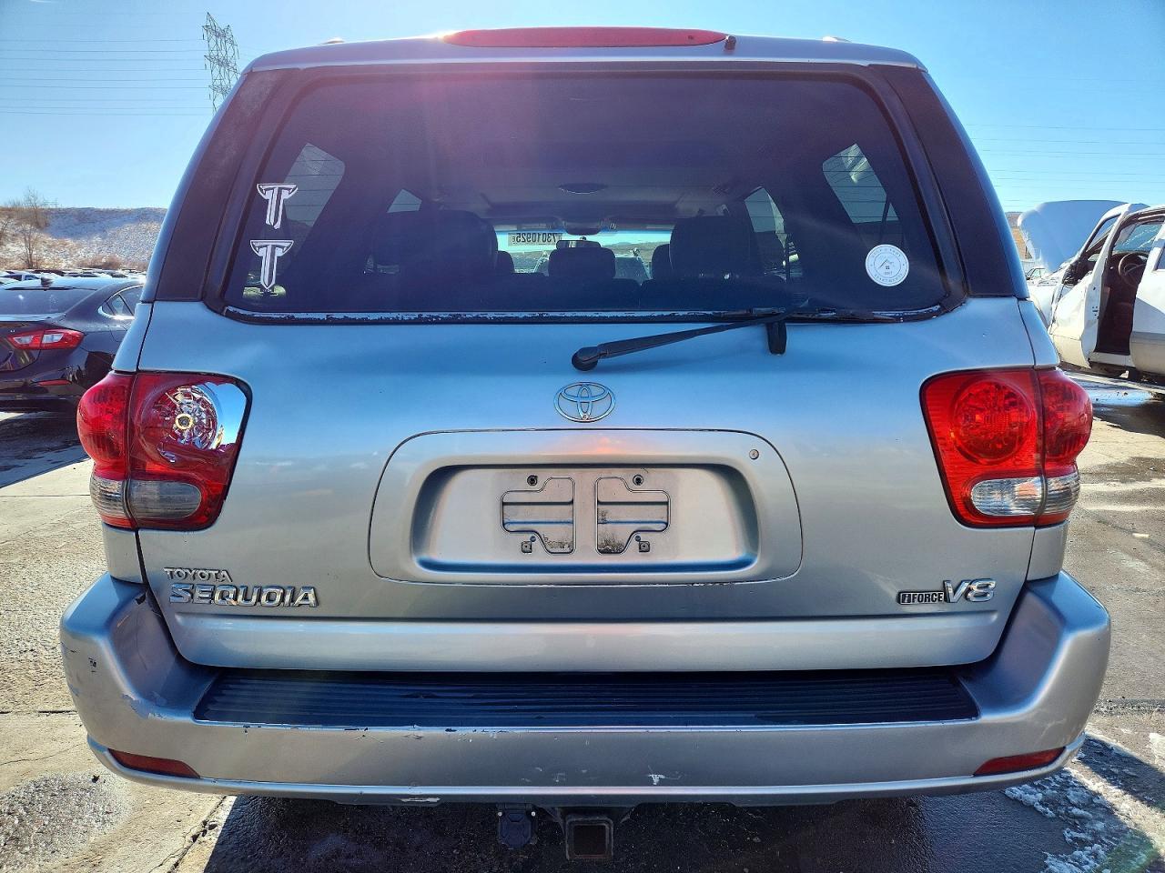 2005 Toyota Sequoia Sr5 - Фото 6