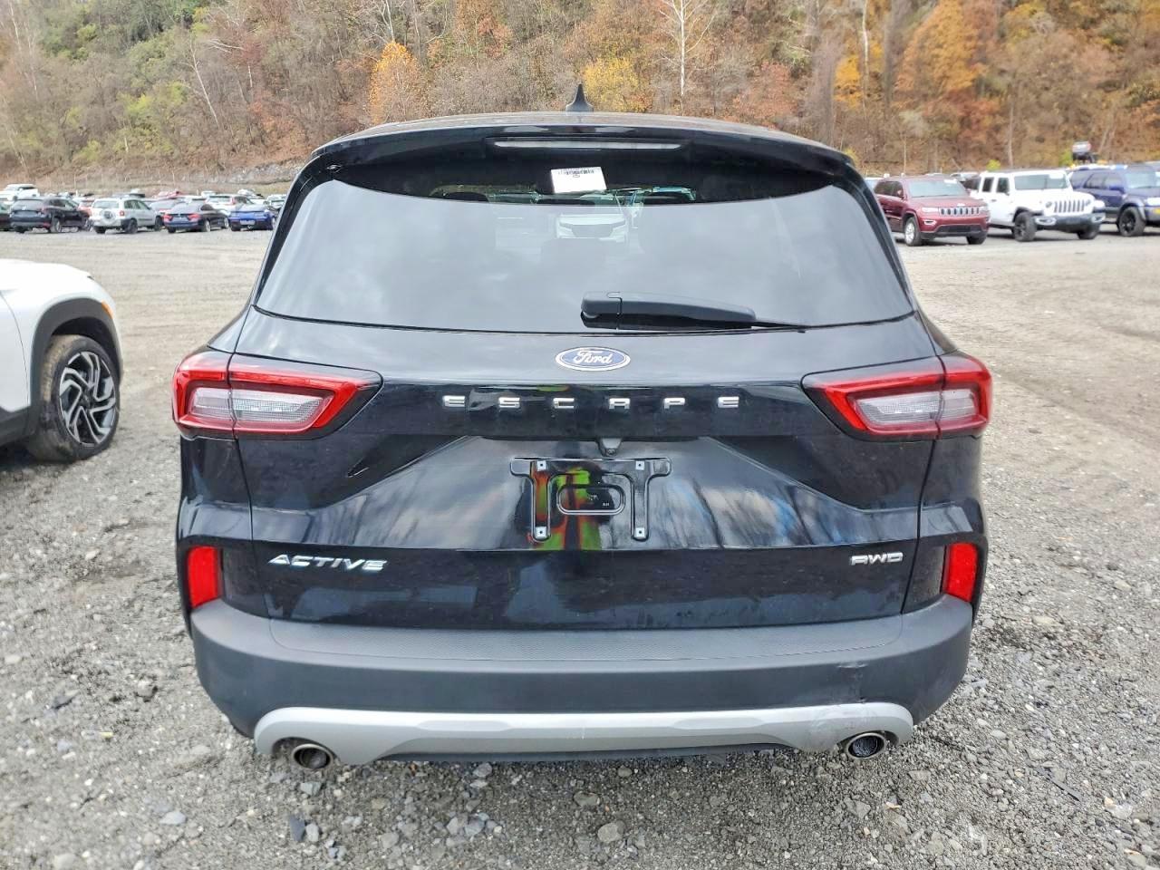 2024 Ford Escape Active - Image 6