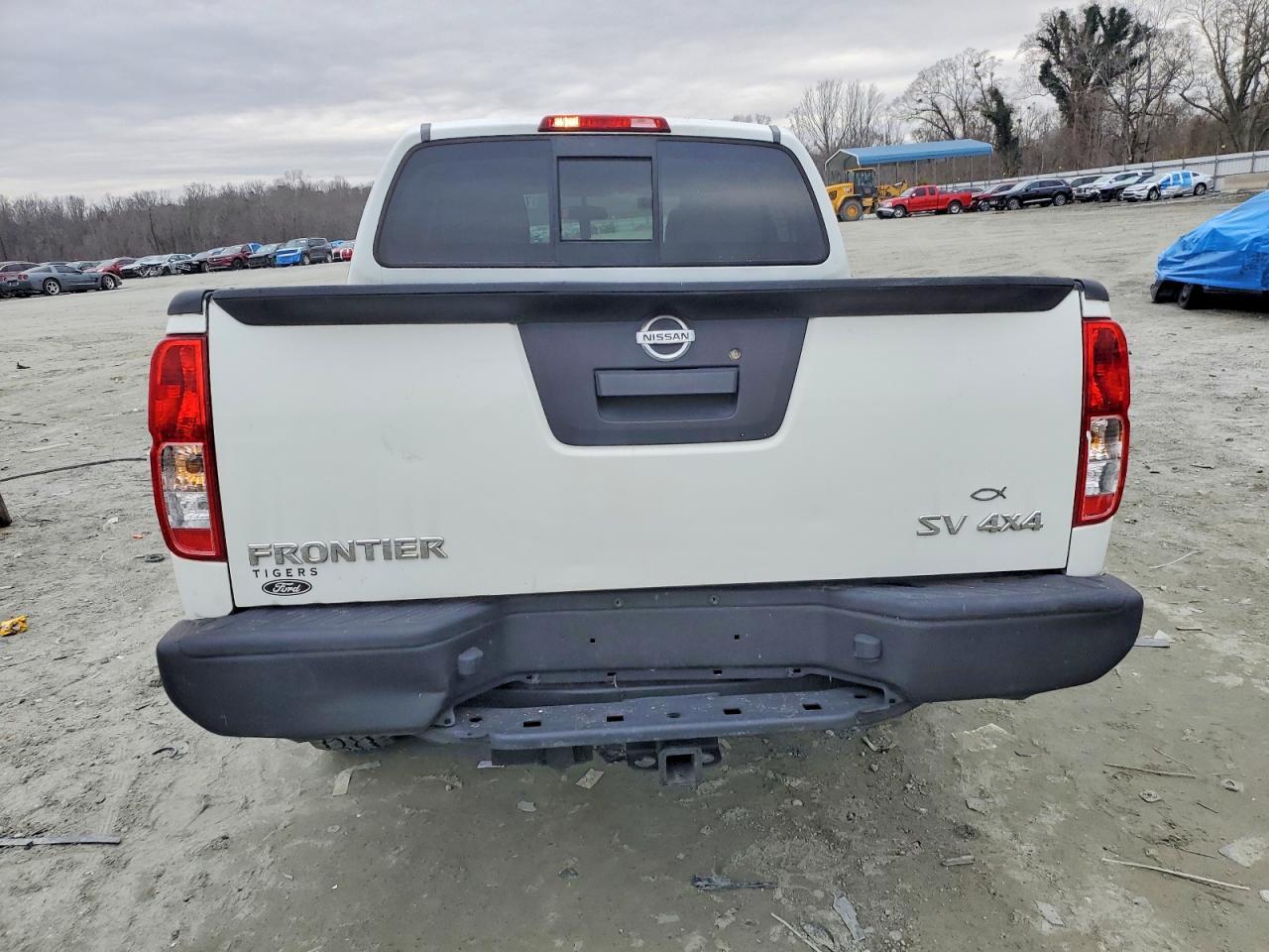 2016 Nissan Frontier S - Фото 6