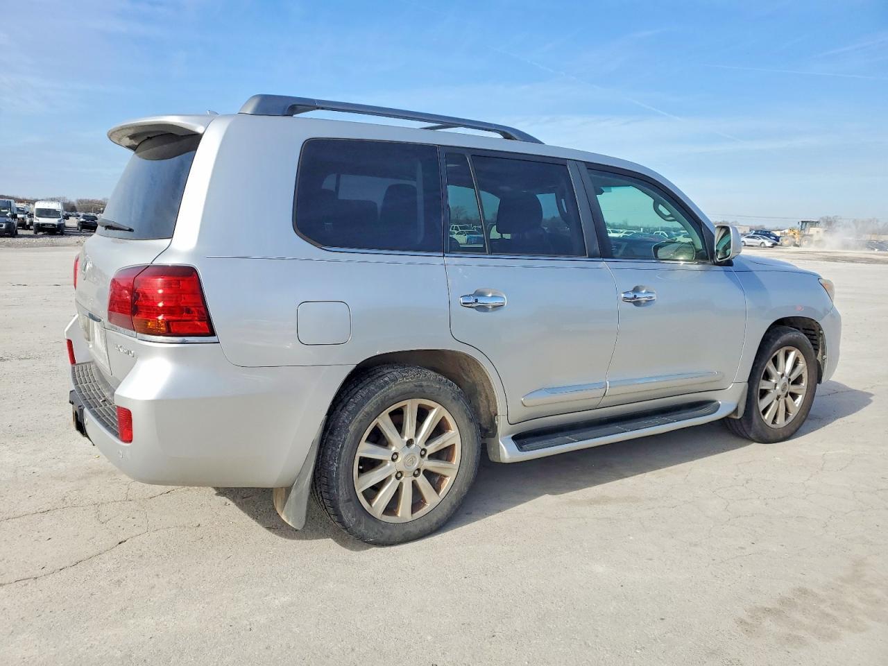 2011 Lexus Lx 570 - Фото 3