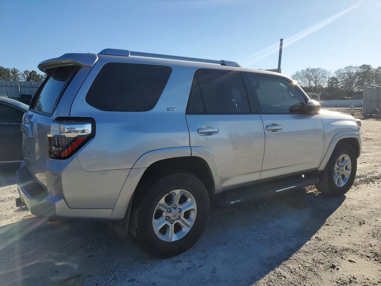 2016 Toyota 4Runner Sr5 - Фото 3