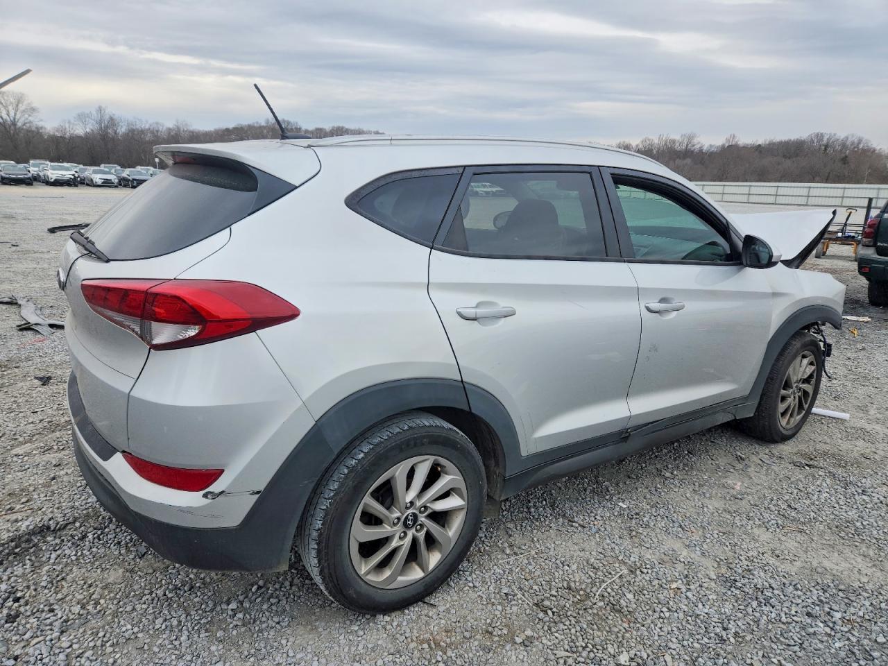 2016 Hyundai Tucson Limited - Image 3