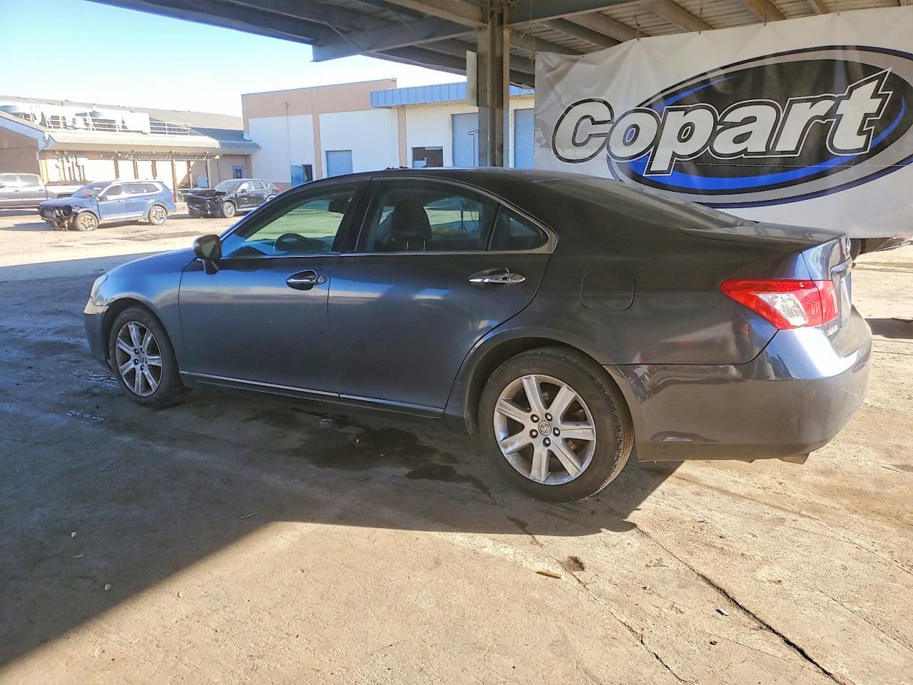 2009 Lexus Es 350 - Image 2