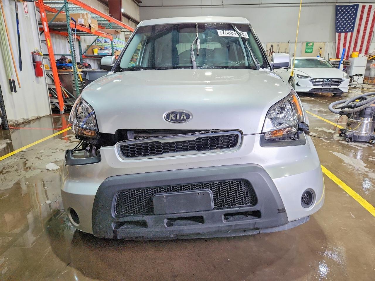 2010 Kia Soul + - Image 5