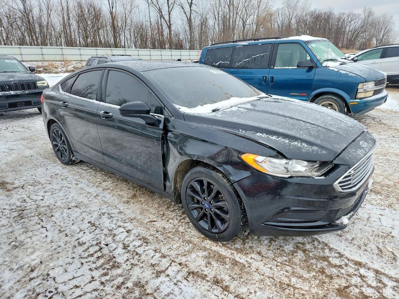 2017 Ford Fusion Se - Фото 4
