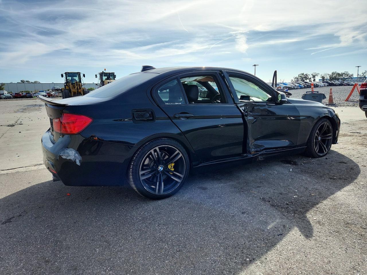 2015 BMW 335 I - Фото 3