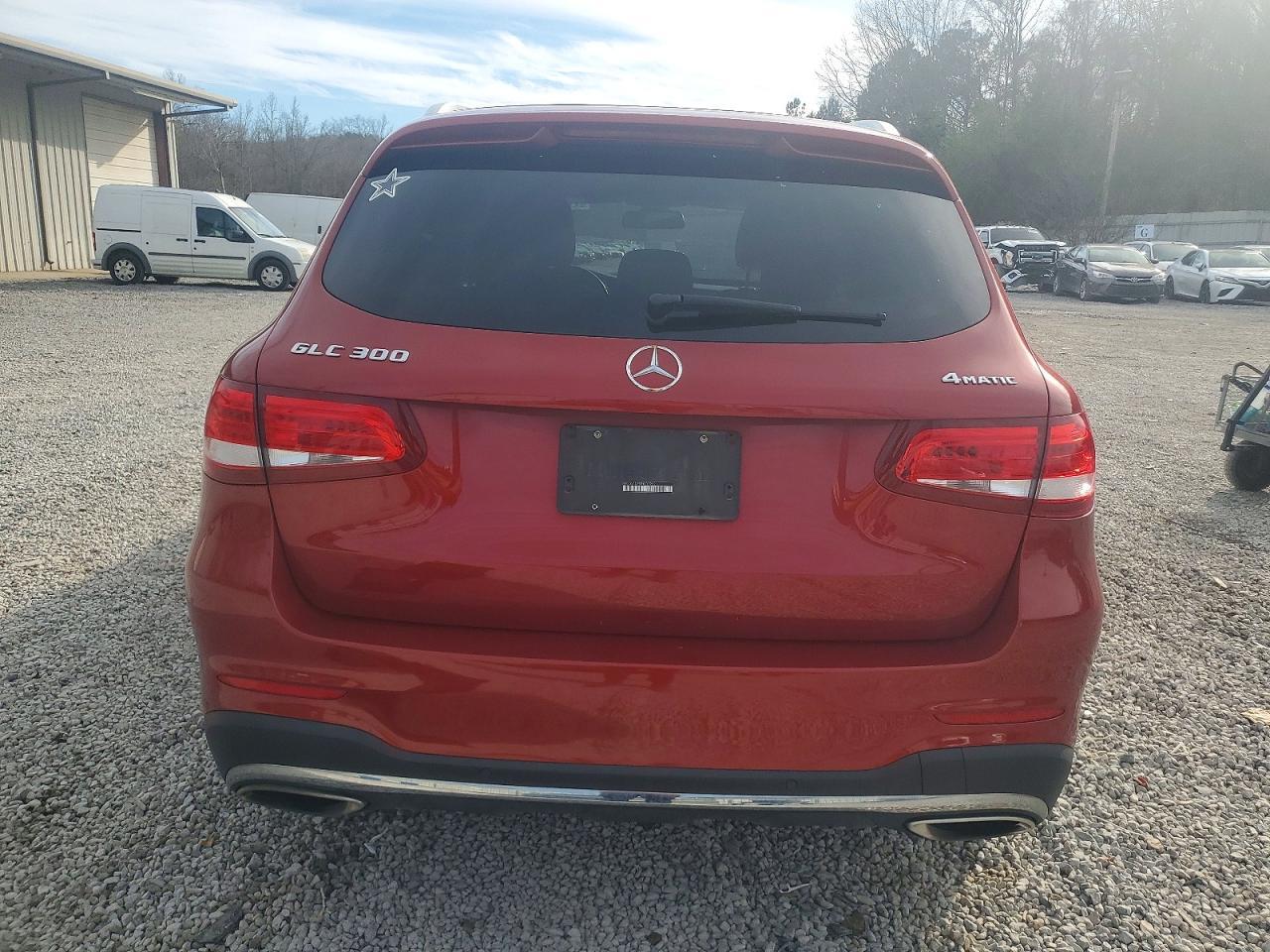 2017 Mercedes-Benz Glc 300 4Matic - Image 6