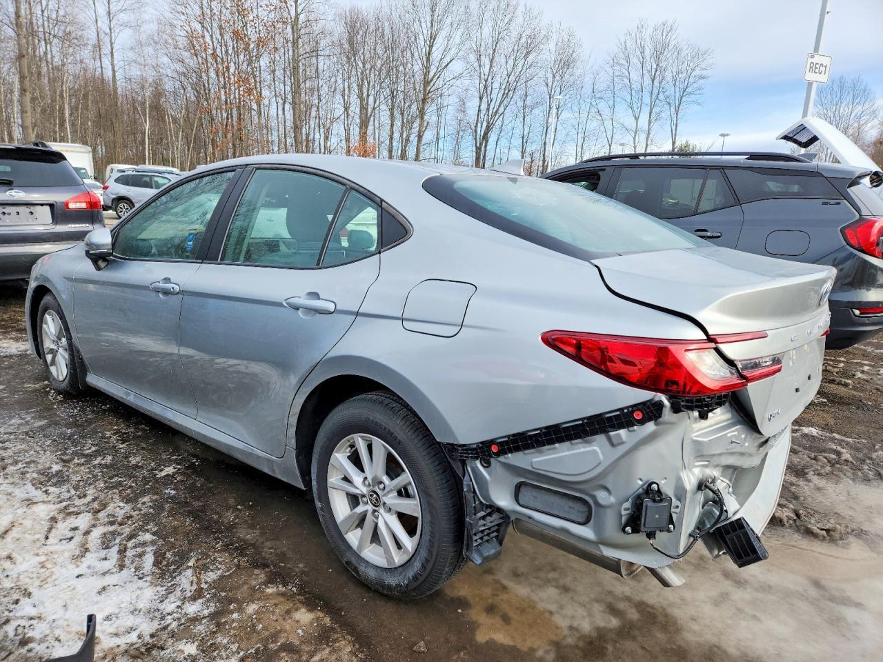 2025 Toyota Camry Xse - Фото 2