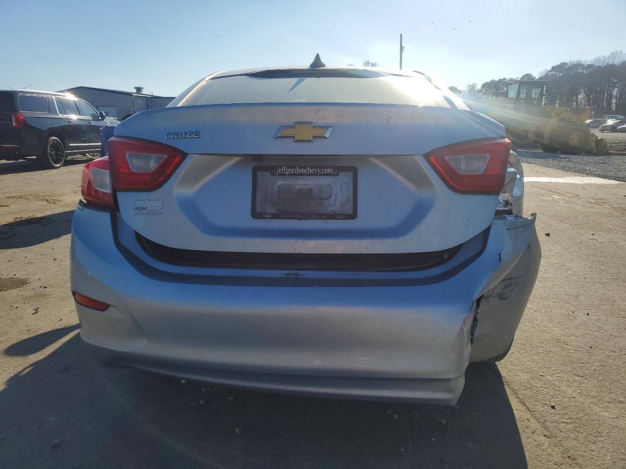 2018 Chevrolet Cruze Ls - Фото 6