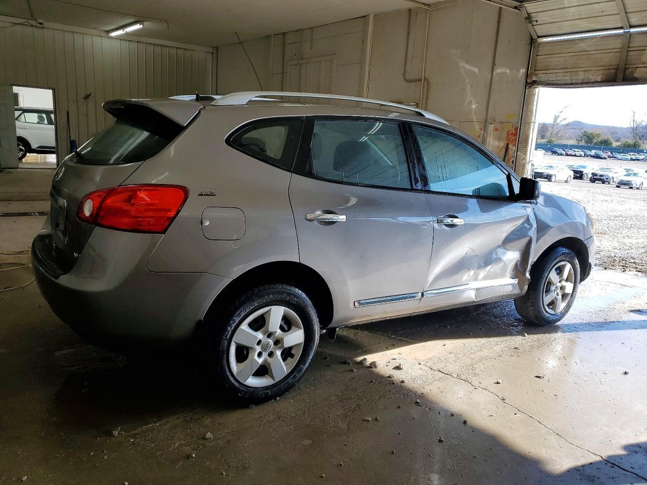 2014 Nissan Rogue Select S - Фото 3