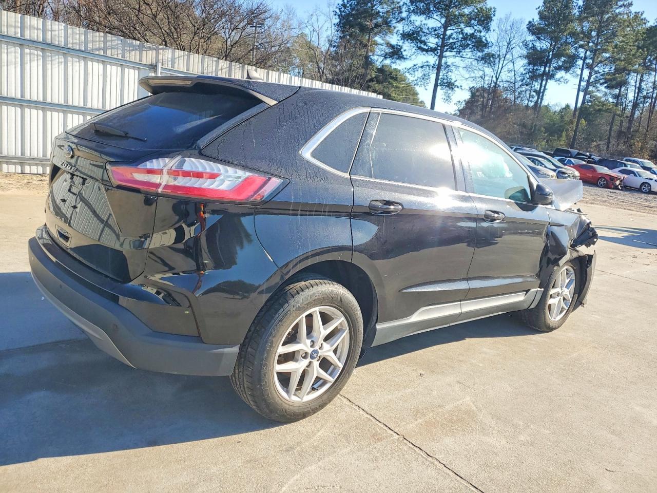 2021 Ford Edge Sel - Image 3