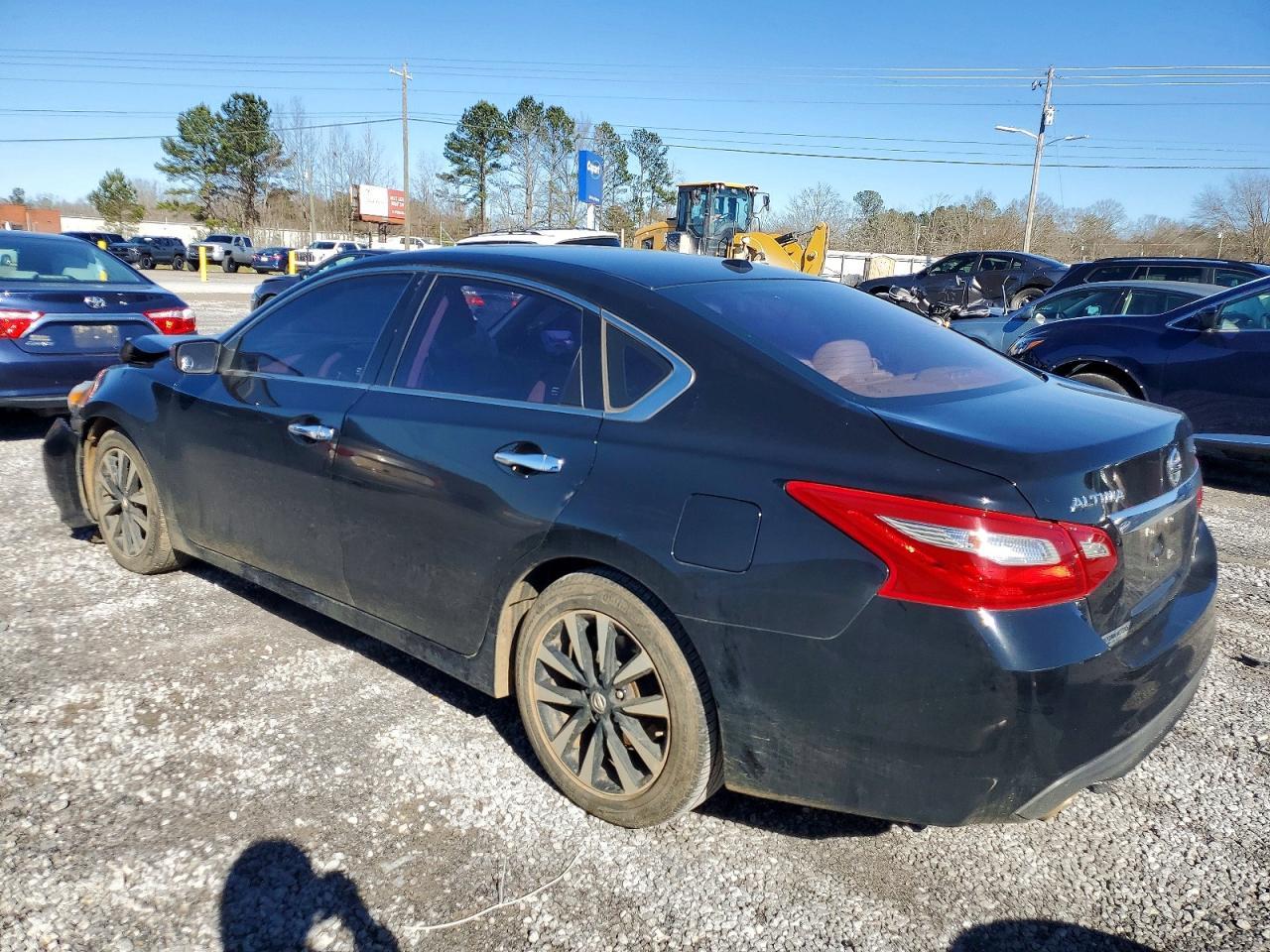 2018 Nissan Altima 2.5 - Фото 2