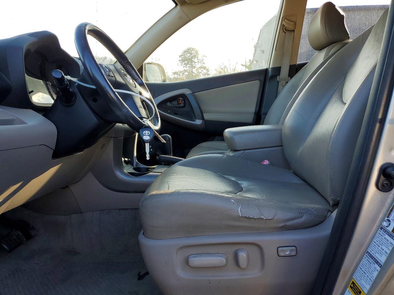 2006 Toyota Rav4 Limited - Image 7