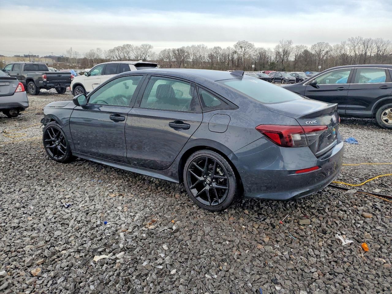 2025 Honda Civic Sport - Фото 2