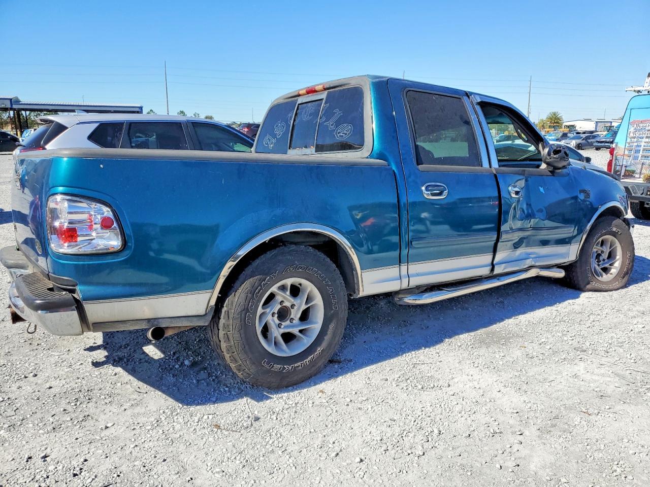 2001 Ford F150 Supercrew - Image 3
