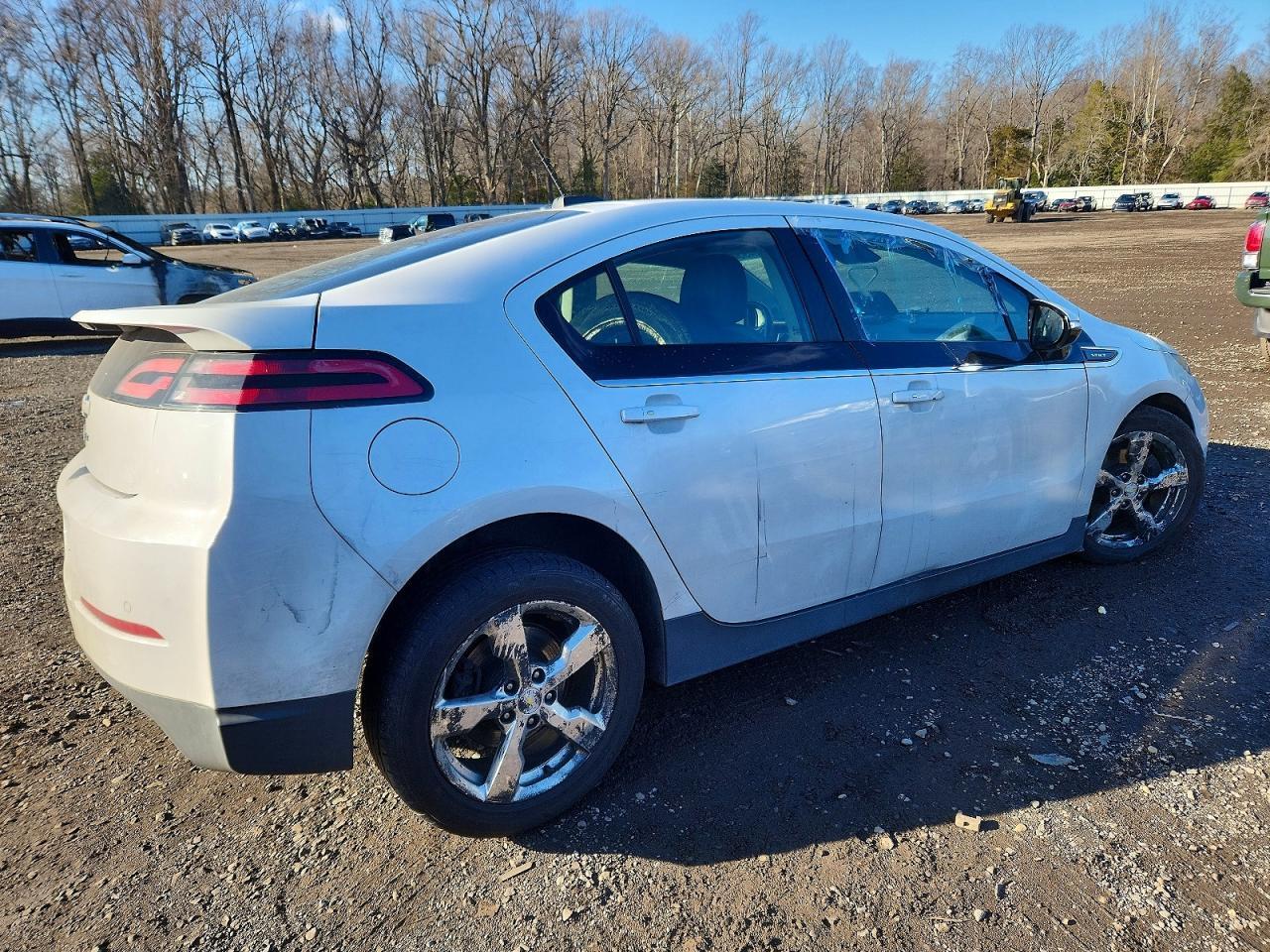 2015 Chev Volt - Фото 3