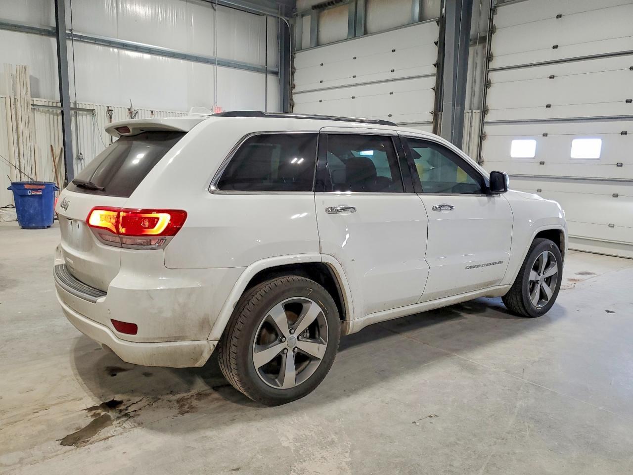 2015 Jeep Grand Cherokee Overland - Фото 3