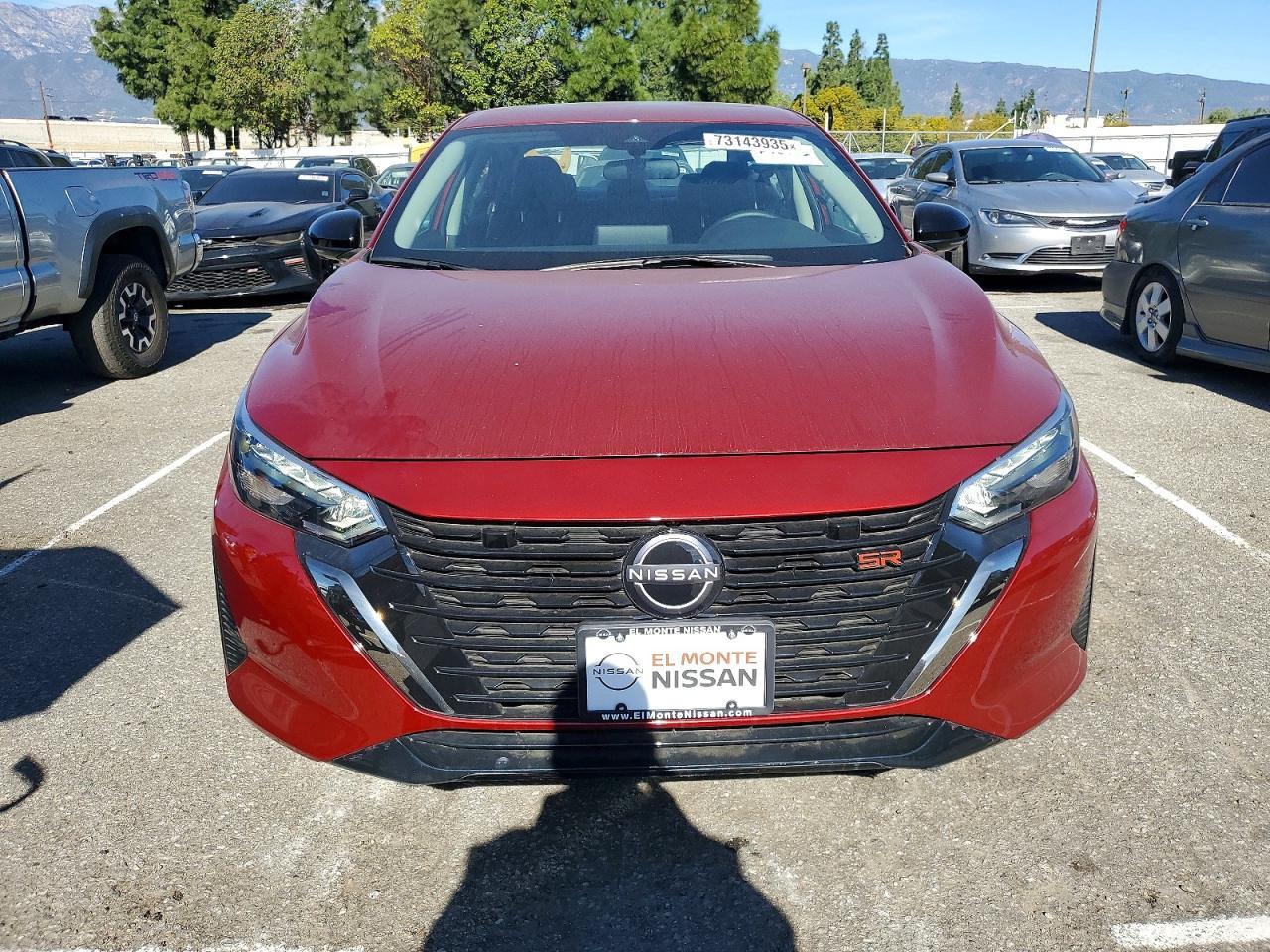 2025 Nissan Sentra Sr - Image 5