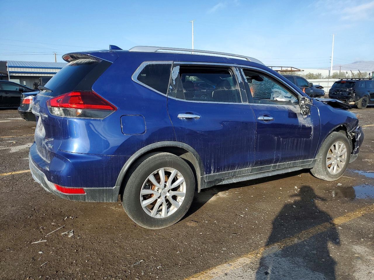 2019 Nissan Rogue S - Фото 3