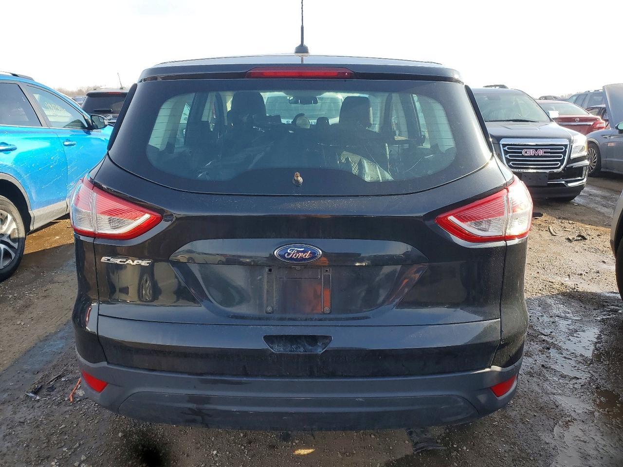 2015 Ford Escape S - Фото 6
