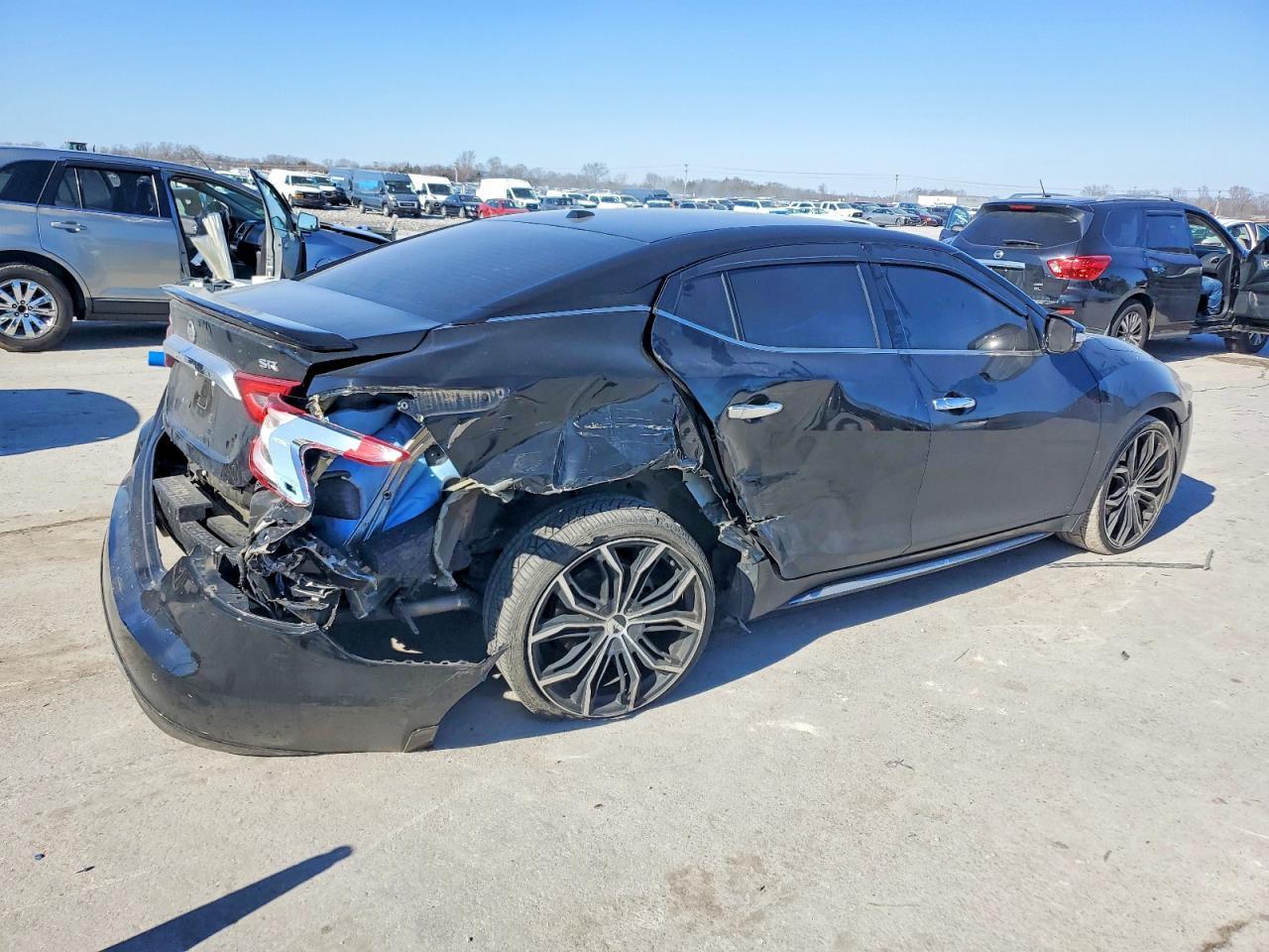 2017 Nissan Maxima 3.5S - Фото 3