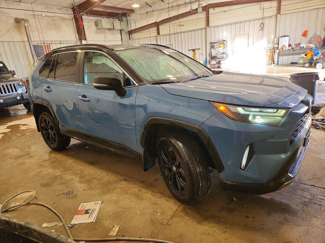 2025 Toyota Rav4 Xse - Фото 4