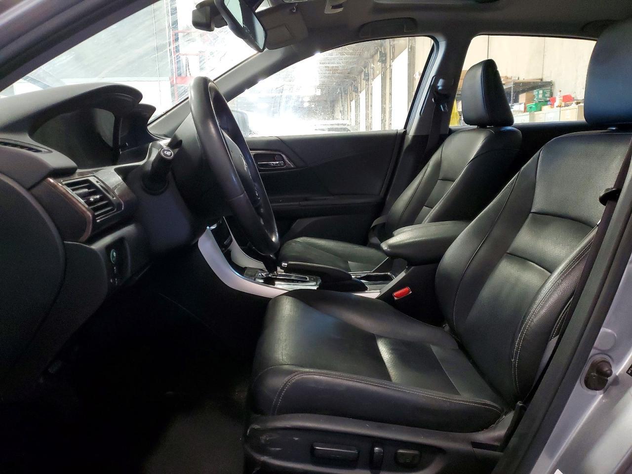 2017 Honda Accord Touring Hybrid - Фото 7