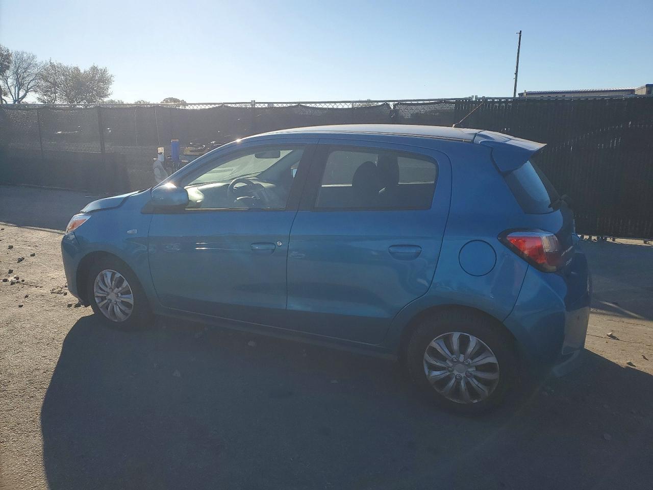 2021 Mitsubishi Mirage Es - Фото 2