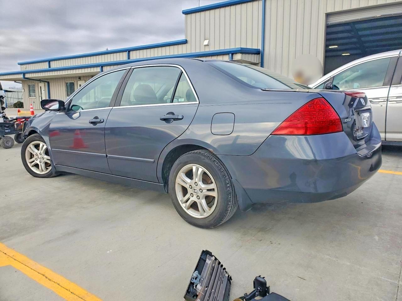 2007 Honda Accord Se - Image 2